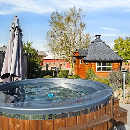 Country Idyll With Wilderness Bath And Sauna * 哈泽斯莱乌
